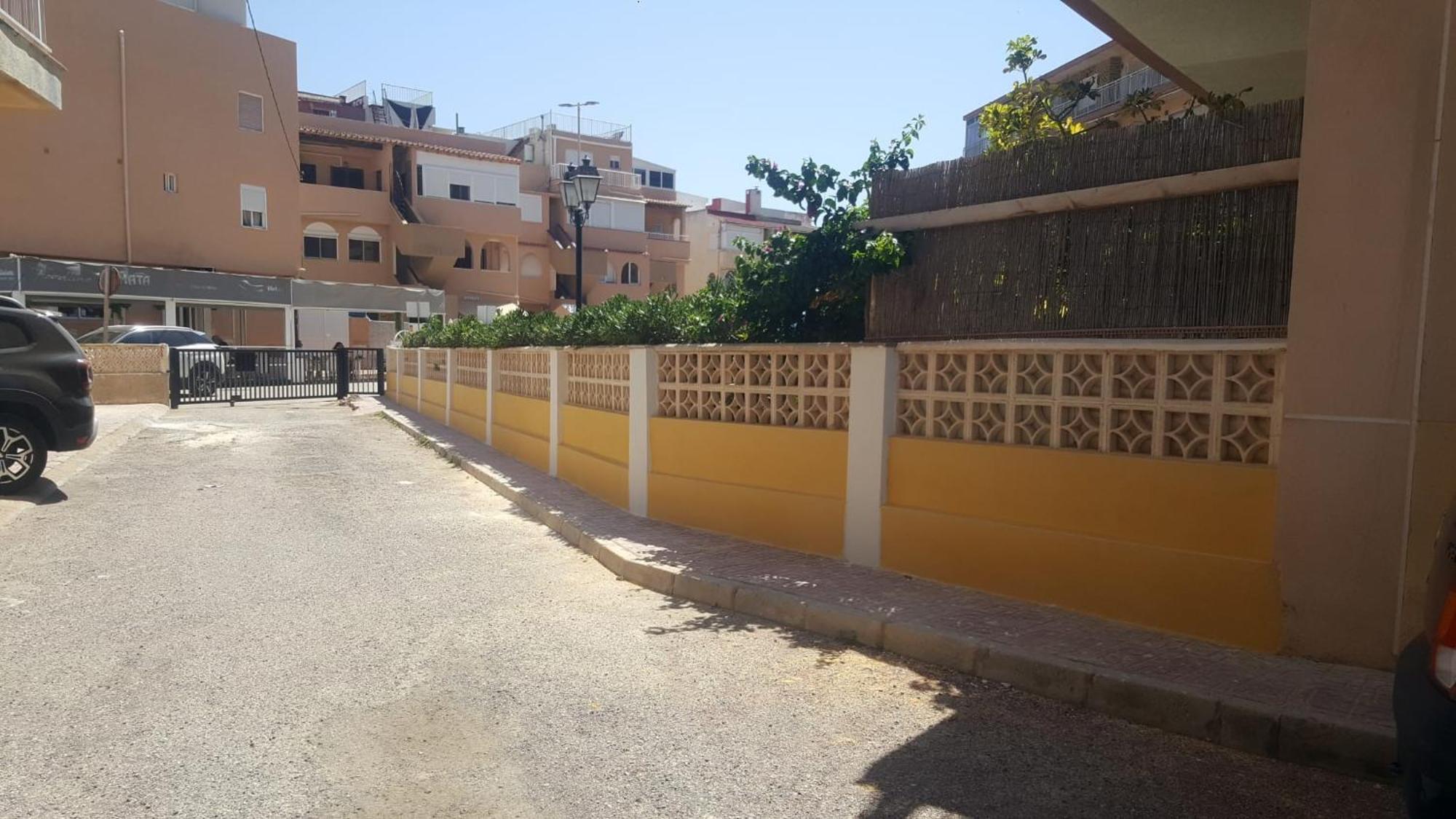 Beachfront Apartment - La Mata تورّيفيِخا المظهر الخارجي الصورة