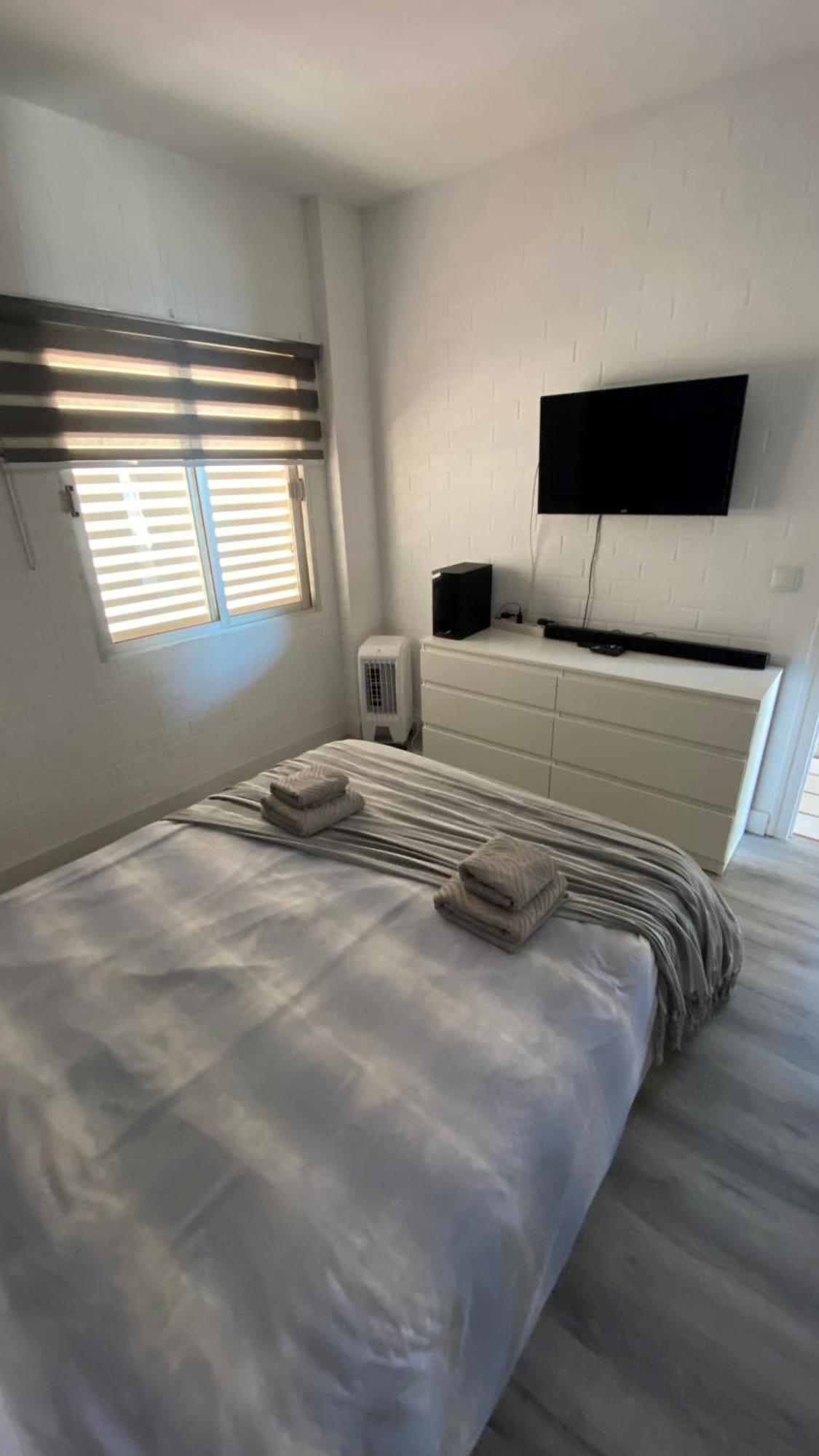 Beachfront Apartment - La Mata تورّيفيِخا المظهر الخارجي الصورة