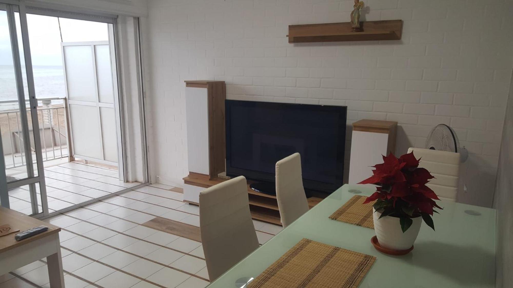 Beachfront Apartment - La Mata تورّيفيِخا المظهر الخارجي الصورة